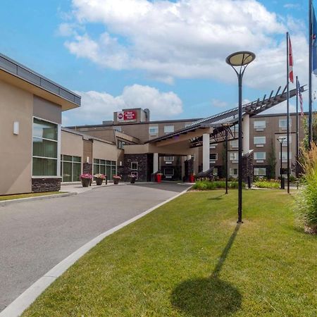 Best Western Plus Edmonton Airport Hotel Leduc Exterior photo